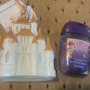 Batts and Bodyworks Disney princess castle pocketBac New and one hand sanitizer
